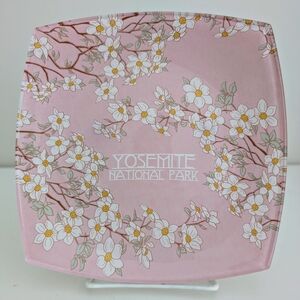 Yosemite National Park Glass Plate Dish Ahwahnee Dogwood Blossoms Square Pink